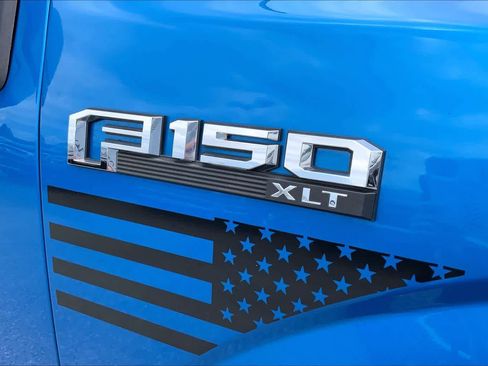 Used 2019 Ford F150 XLT w/ Equipment Group 302A Luxury AWD/4WD image 31