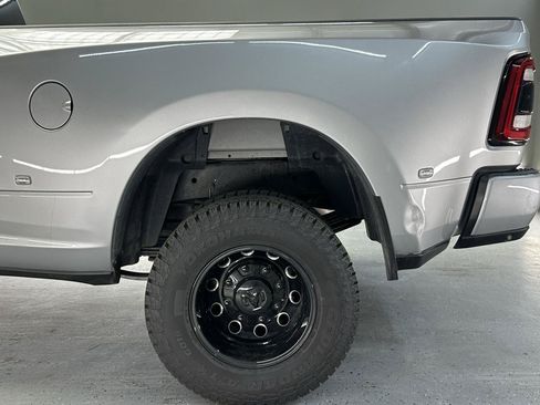 Used 2023 RAM 3500 Laramie w/ Night Edition AWD/4WD image 7