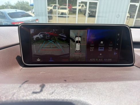 Used 2019 Lexus RX 350L FWD image 12