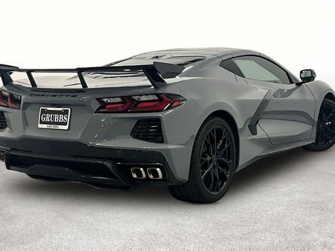 Used 2025 Chevrolet Corvette Stingray Coupe w/ 1LT image 2