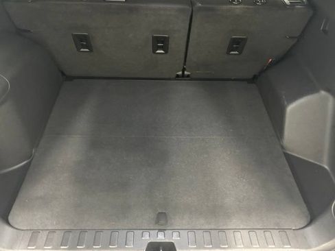 Used 2020 Chevrolet Equinox LS w/ LS Convenience Package FWD image 8