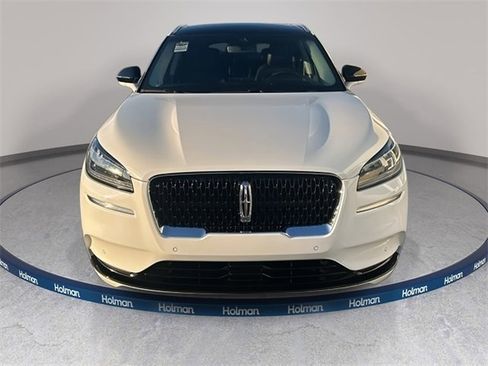 Used 2022 Lincoln Corsair Reserve w/ Equipment Group 201A image 3