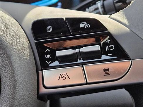 New 2026 Hyundai Elantra SEL Sport Premium image 17