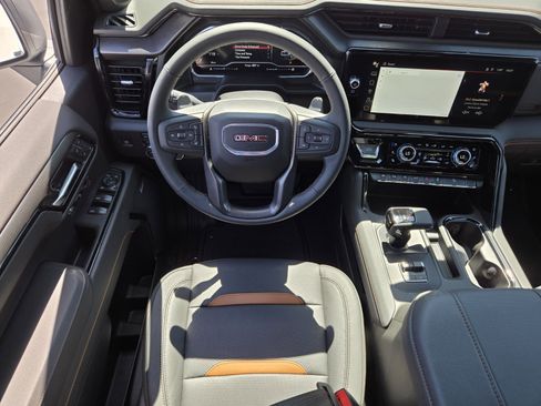 New 2025 GMC Sierra 1500 AT4 w/ AT4 Premium Package image 9