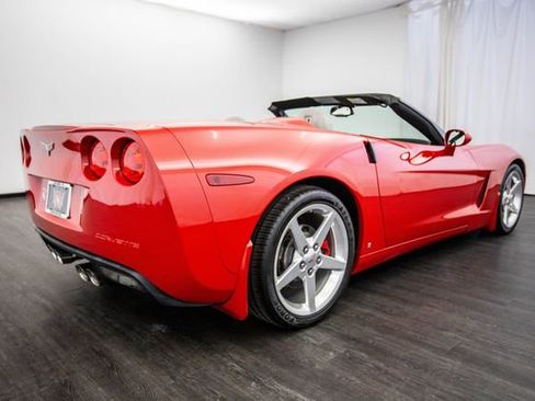 Used 2008 Chevrolet Corvette Convertible w/ Preferred Equipment Group image 24