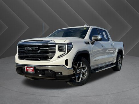 Used 2023 GMC Sierra 1500 SLT RWD image 2