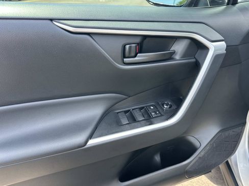 Used 2023 Toyota RAV4 LE FWD image 14