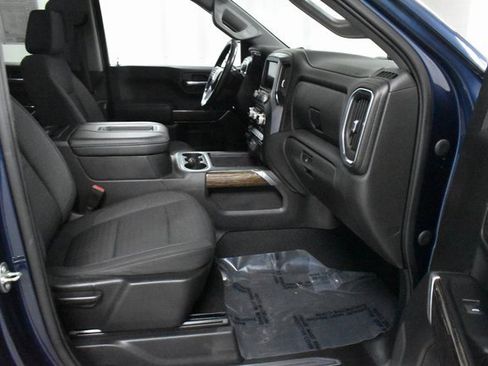 Used 2020 GMC Sierra 1500 Elevation w/ Elevation Value Package image 13