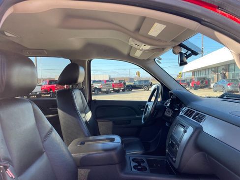 Used 2012 Chevrolet Silverado 2500 LTZ w/ LTZ Plus Package image 30