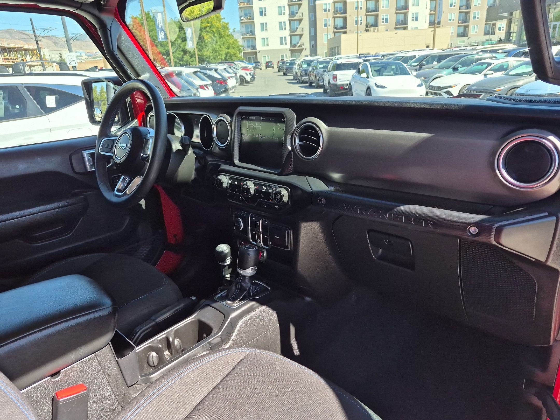 Used 2023 Jeep Wrangler Unlimited Rubicon 4xe w/ Cold Weather Group AWD/4WD image 30