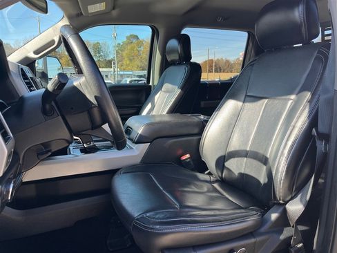 Used 2018 Ford F150 Lariat image 4