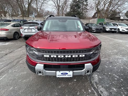 Used 2025 Ford Bronco Sport Badlands image 2