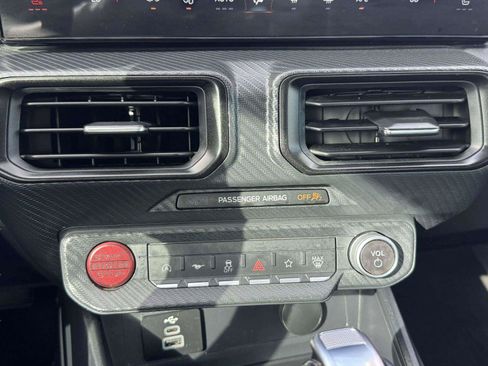 Used 2024 Ford Mustang Coupe RWD image 35