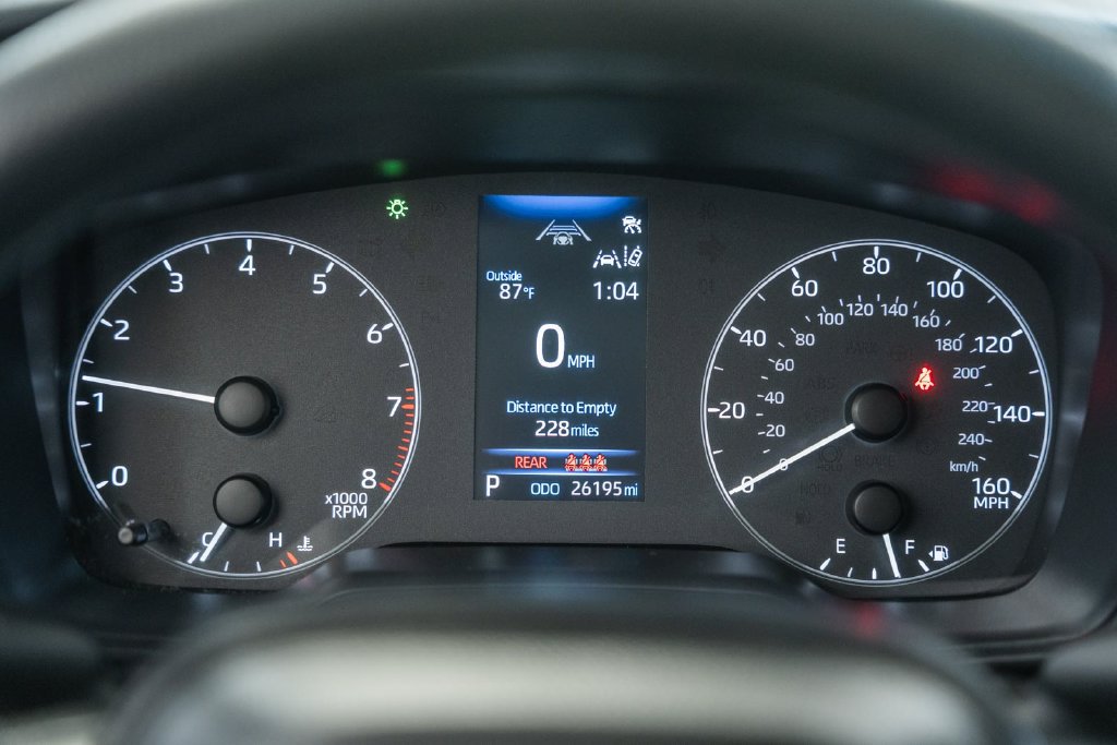 Used 2025 Toyota Corolla LE FWD image 36