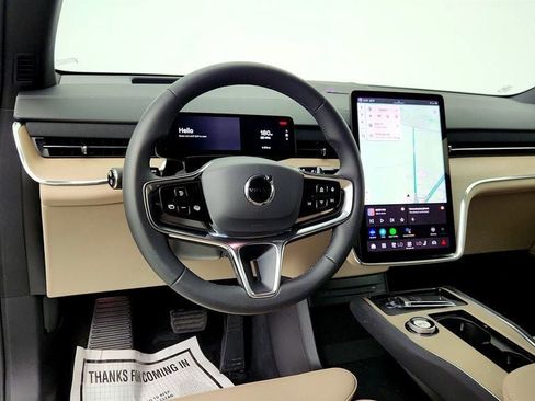 Used 2025 Volvo EX90 Ultra image 12