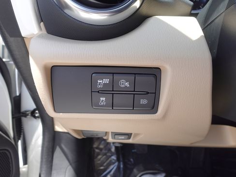 New 2026 MAZDA MX-5 Miata RF Grand Touring w/ Weather Package RWD image 16
