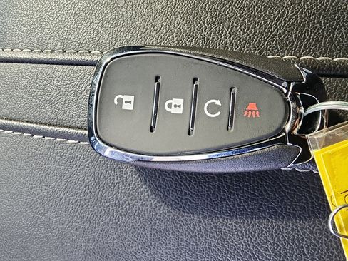 Used 2024 Chevrolet Blazer LT w/ Driver Confidence Package FWD image 21