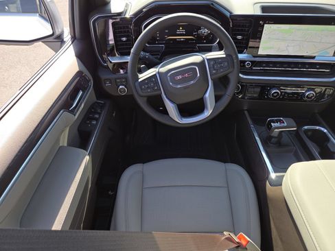 New 2026 GMC Sierra 1500 SLT w/ SLT Premium Plus Package AWD/4WD image 29