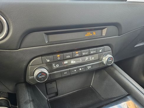 Used 2019 MAZDA CX-5 Touring image 26