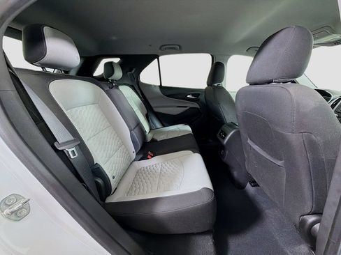 Used 2021 Chevrolet Equinox LT AWD/4WD image 28