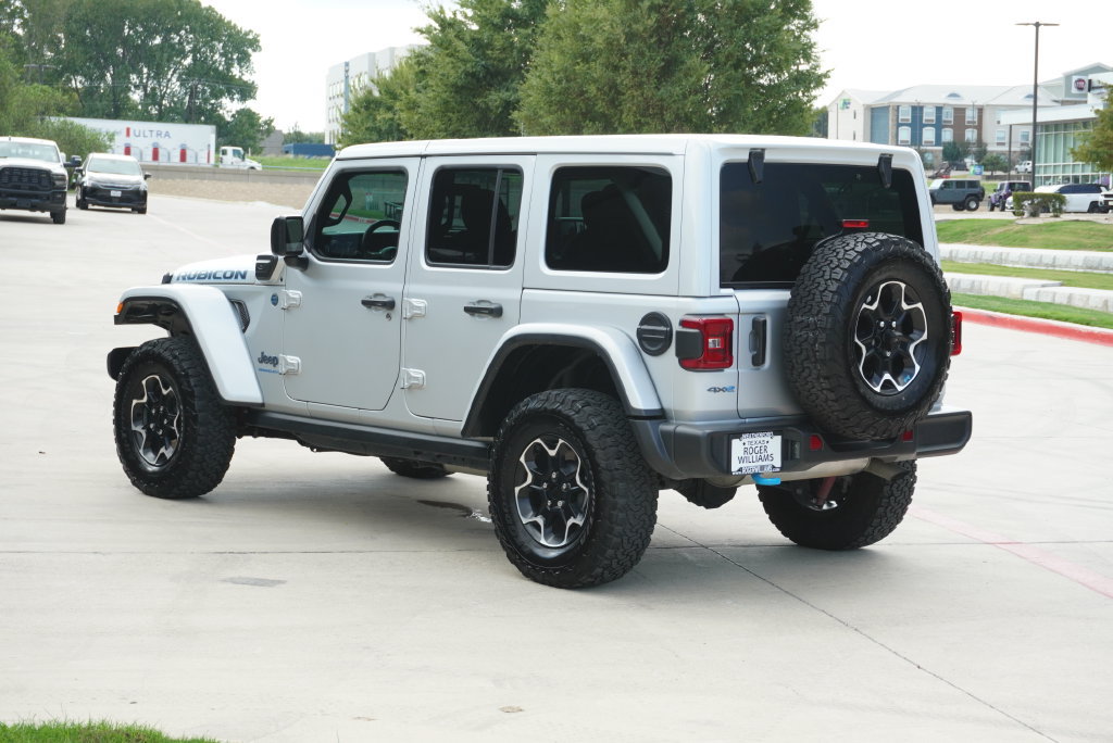 Used 2023 Jeep Wrangler Unlimited Rubicon 4xe AWD/4WD image 3
