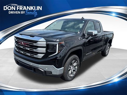 New 2026 GMC Sierra 1500 SLE w/ Preferred Package AWD/4WD image 1