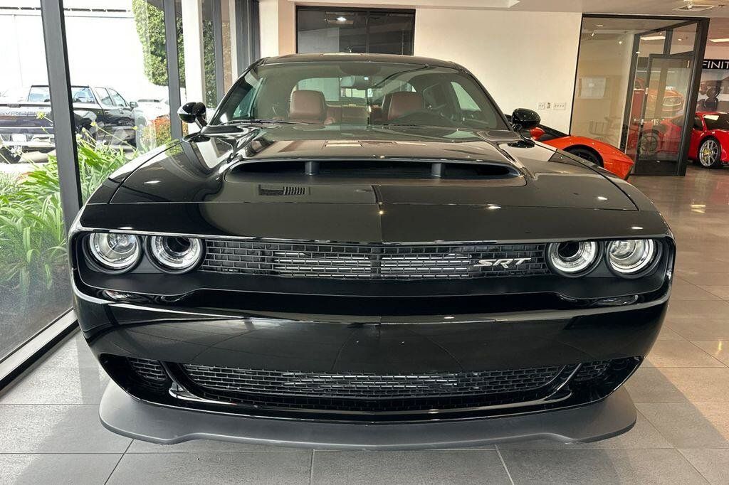 Used 2023 Dodge Challenger SRT Hellcat Redeye RWD image 6
