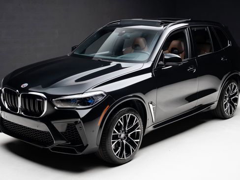 Used 2022 BMW X5 M w/ Executive Package AWD/4WD image 5