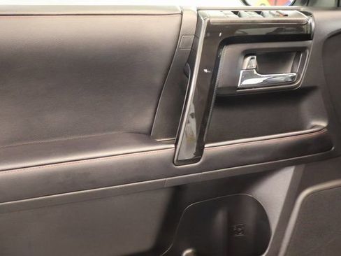 Certified 2024 Toyota 4Runner TRD Off-Road Premium w/ Moonroof Package AWD/4WD image 10