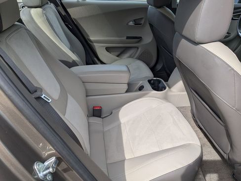 Used 2014 Chevrolet Volt Premium w/ Premium Trim Package FWD image 27