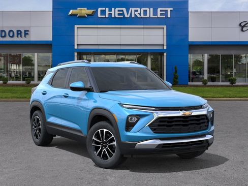 New 2026 Chevrolet TrailBlazer LT w/ LT Cold Weather Package AWD/4WD image 8