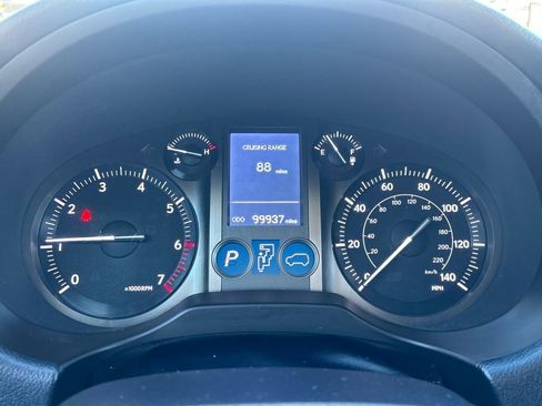 Used 2018 Lexus GX 460 image 15