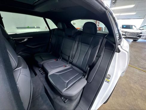 Used 2021 Audi Q8 Premium w/ Black Optic Package AWD/4WD image 27
