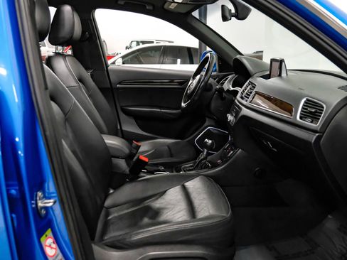 Used 2016 Audi Q3 2.0T Prestige w/ Prestige Package image 35