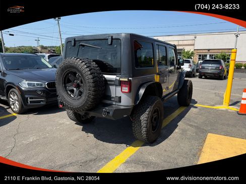 Used 2014 Jeep Wrangler Unlimited Sport w/ Connectivity Group AWD/4WD image 5