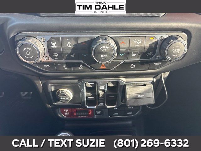 Used 2019 Jeep Wrangler Unlimited Rubicon AWD/4WD image 12