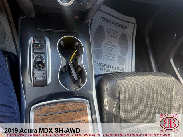 Used 2019 Acura MDX w/ Technology Package AWD/4WD image 16