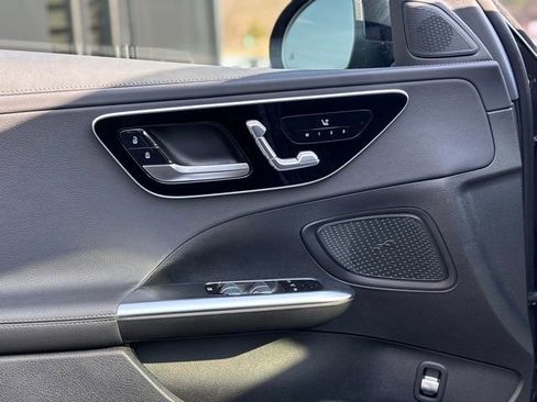 Used 2023 Mercedes-Benz C 300 4MATIC Sedan image 20