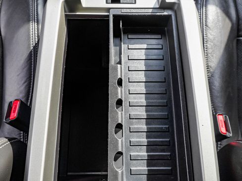 Used 2014 Ford F150 FX4 w/ Equipment Group 402A Luxury image 36