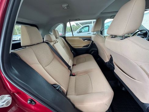 Used 2019 Toyota RAV4 XLE image 23