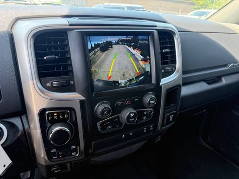 Used 2019 RAM 1500 Big Horn AWD/4WD image 18