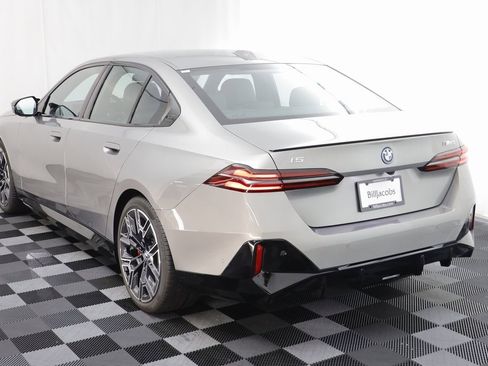 Certified 2025 BMW i5 M60 w/ Premium Package image 16