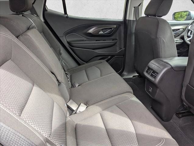 Used 2024 GMC Terrain SLE AWD/4WD image 29