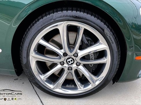 Used 2023 Bentley Continental GT Azure image 31