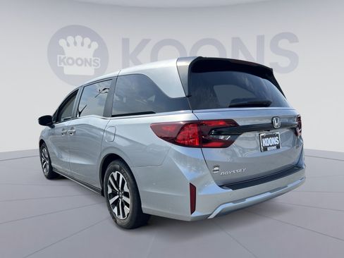 Used 2025 Honda Odyssey EX-L image 4