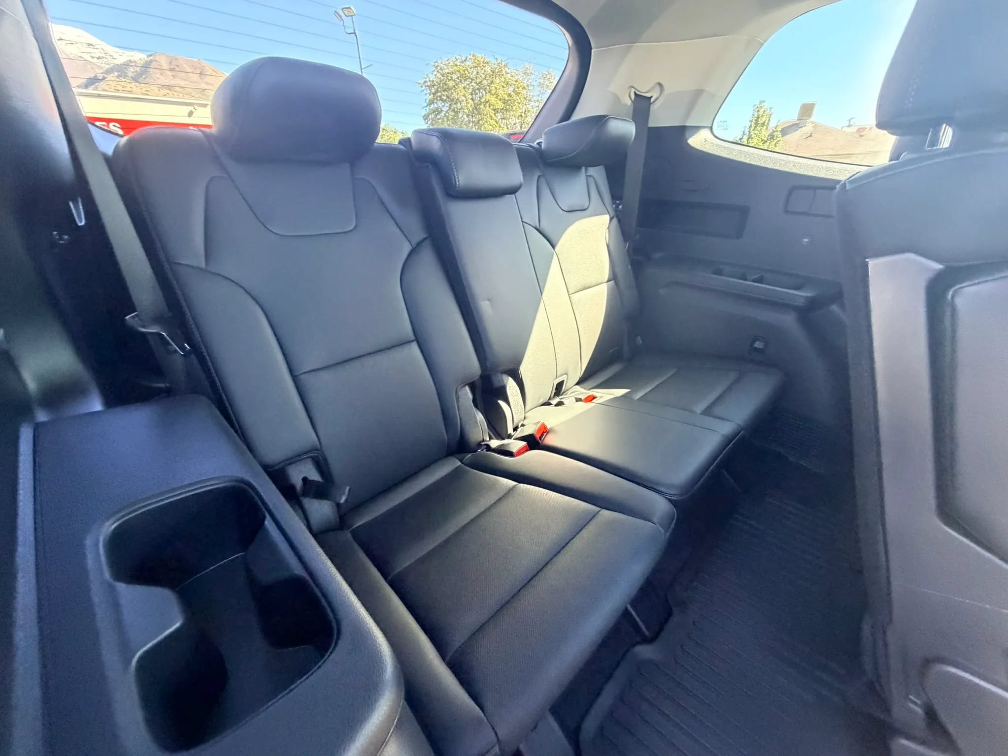 Used 2024 Kia Telluride EX AWD/4WD image 25