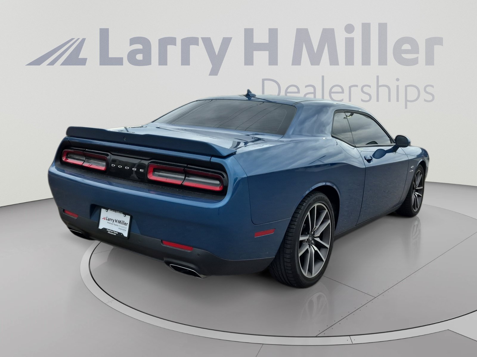 Used 2020 Dodge Challenger R/T w/ Plus Package RWD image 5