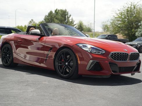 Used 2022 BMW Z4 M40i w/ Premium Package RWD image 8