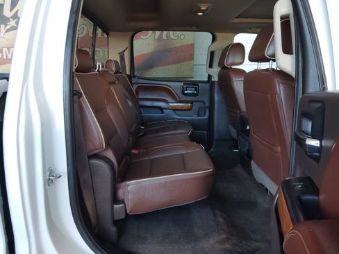 Used 2016 Chevrolet Silverado 1500 High Country w/ High Country Premium Package AWD/4WD image 15