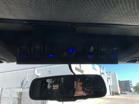 Used 2015 Jeep Wrangler Unlimited Sahara w/ Connectivity Group AWD/4WD image 16